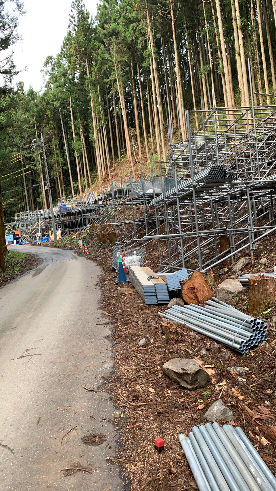 法面足場設置工事